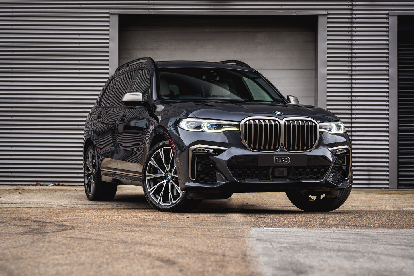 Turo Power Host professional photoshoot (London)